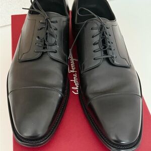 Salvatore Ferragamo Men's Black Leather Dress Shoes